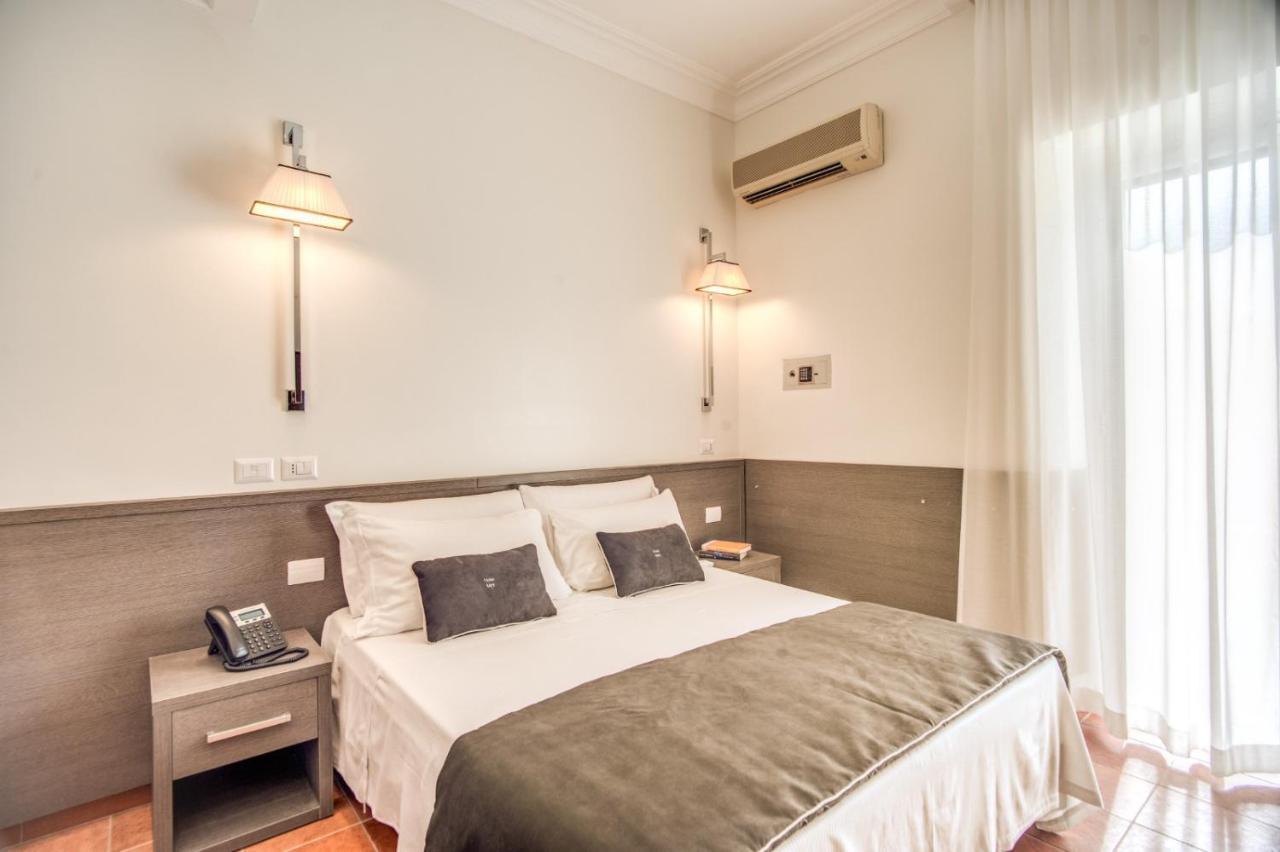 Hotel Mirti Рим Экстерьер фото
