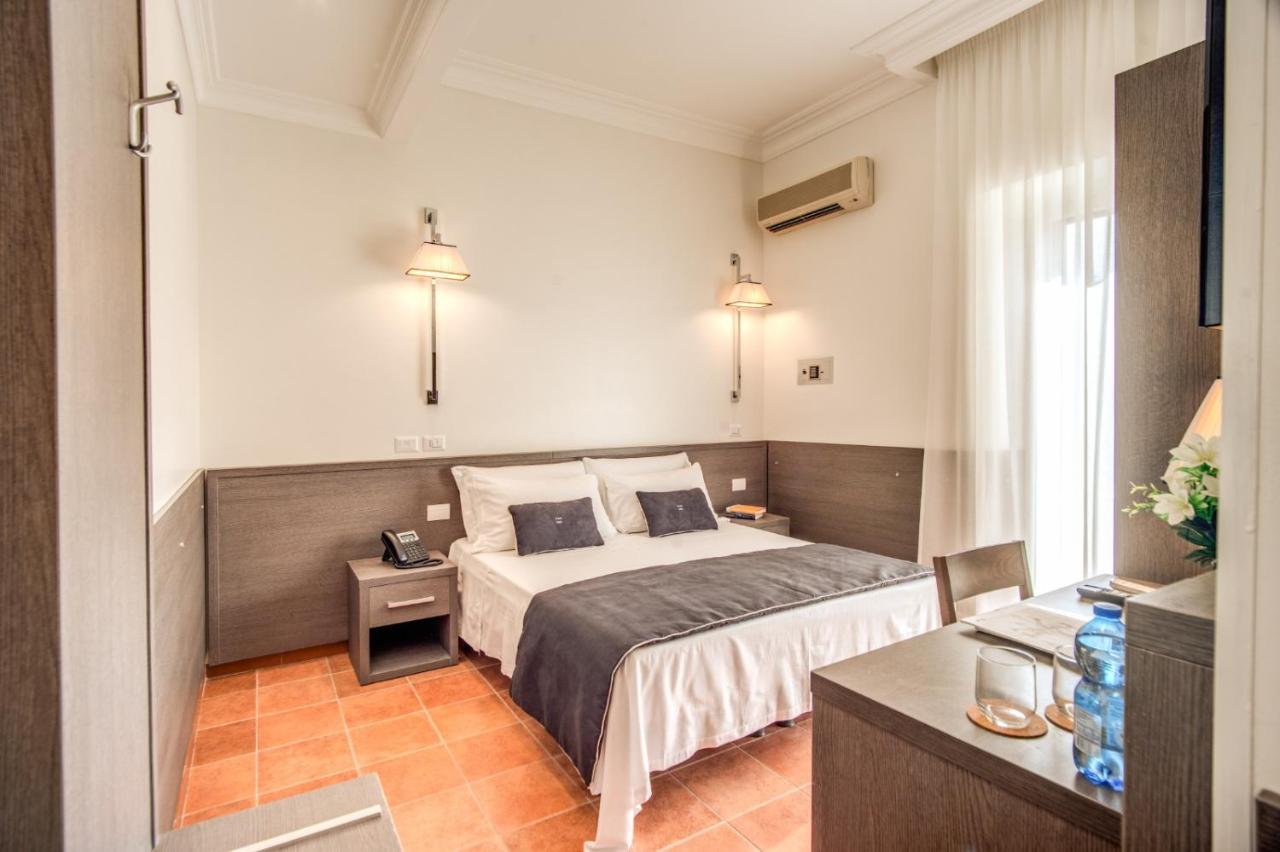 Hotel Mirti Рим Экстерьер фото