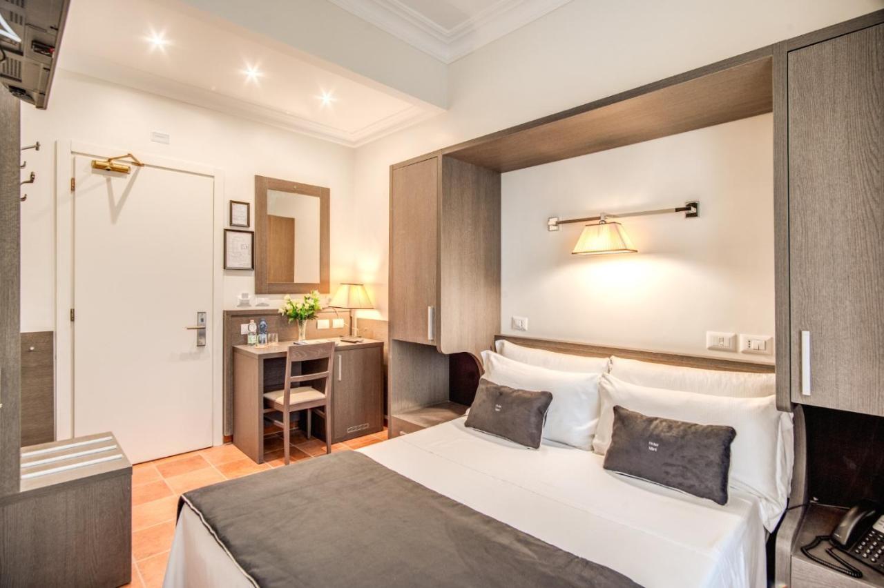 Hotel Mirti Рим Экстерьер фото